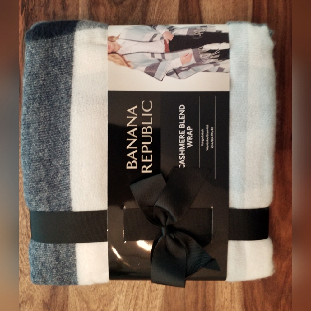 Banana Republic Cashmere Blend Wrap
